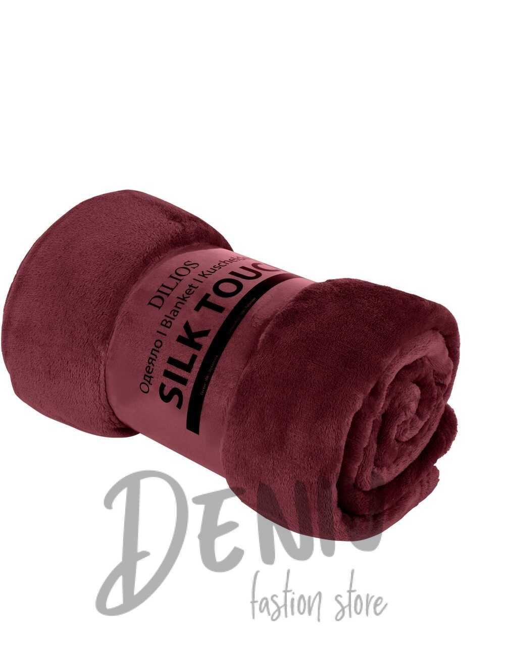 Меко и топло одеяло Silk Touch бордо
